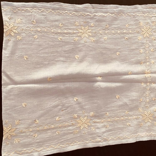 Table runner used, Lefkadian handmade embroidery 36x85