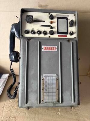 VHF Marine Transceiver 1960 with built-in handset
