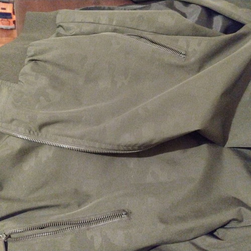 Khaki waterproof jacket like new, size XL