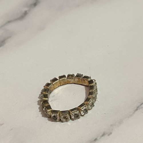 Elastic ring with rhinestones used, silver color