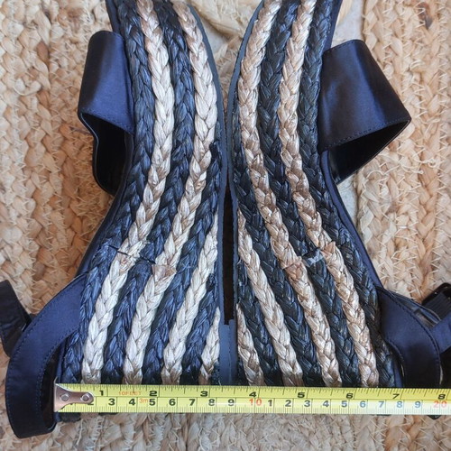FlyFor Espadrille Platform Sandals like new, size 37, black and beige