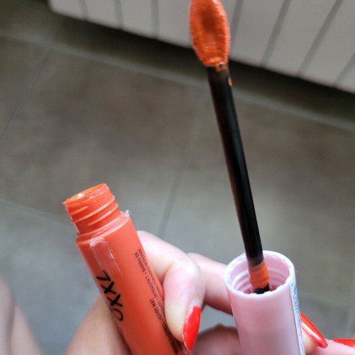 Lip makeup set used with 6 products including NYX and L'Oréal