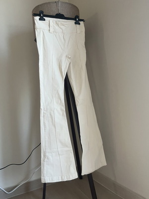 Bershka Cream Flared Pants like new, size 32
