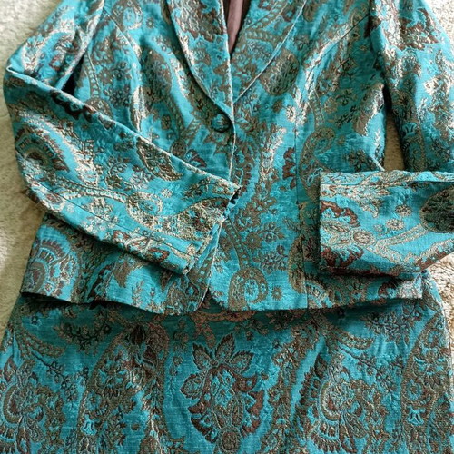 Raxevsky three-piece turquoise brocade suit, new