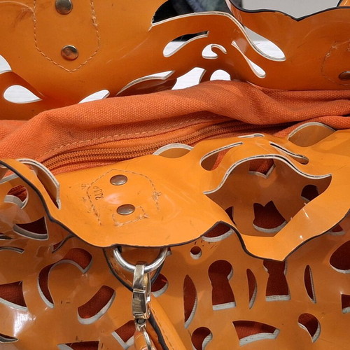 Summer bag like new with detachable fabric pouch