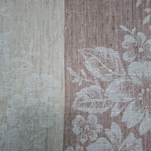 Vintage jacquard tablecloth with floral design like new