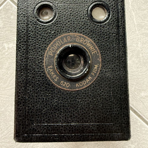 Kodak Popular Brownie No. 2 Model F Box Camera used, 620 Film, 1933–1940