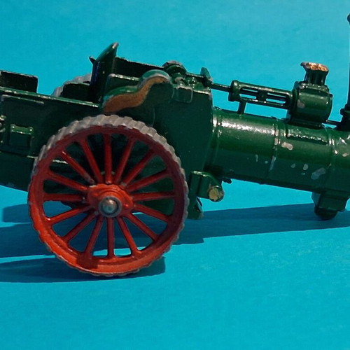 Steam train wagon used without front wheel