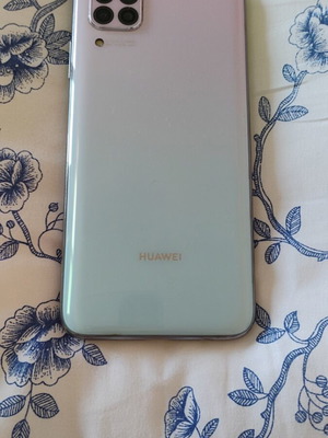 Huawei P40 Lite μεταχειρισμένο, σε καλή κατάσταση