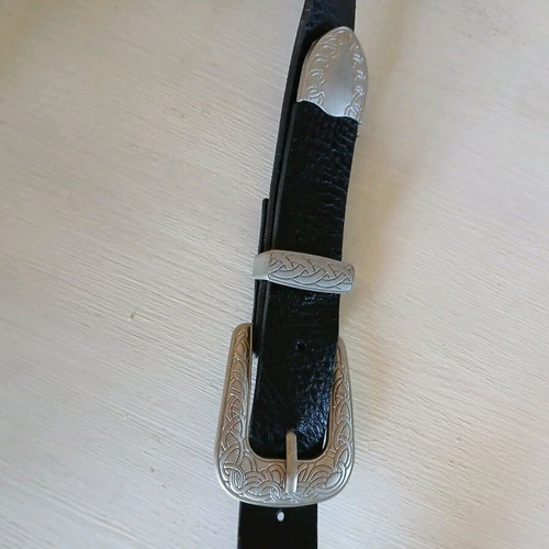 Western belt women's size medium 85 cm new, black