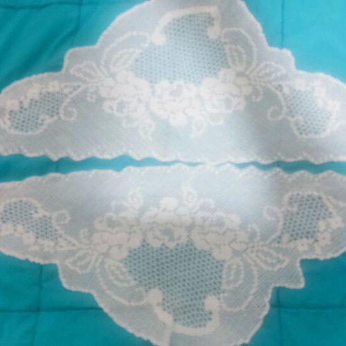 Lace handmade, set of 2 pieces for table runner like new