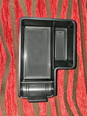 Golf 5 armrest tray new