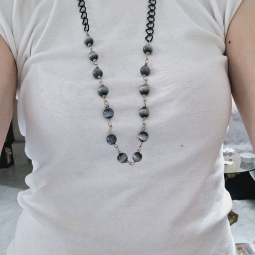 Cat's Eye Necklace with Aluminum Chain like new
