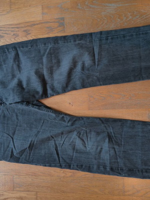 Gray jeans size L, very good condition, small stain