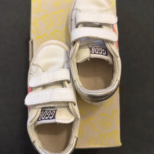 Golden Goose shoes like new, size 25, white athletic