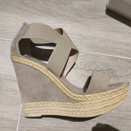 Bozikis platform sandals like new, size 39, beige
