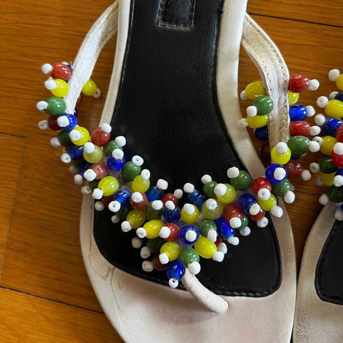 Sandals flat with colorful pearls used, leather, size 38