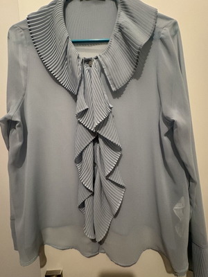 Zara Light Blue-Grey Pleated Blouse like new, size M