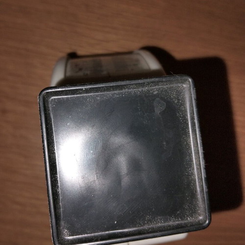 Mini scale like new