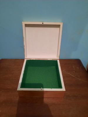Decorative storage box used