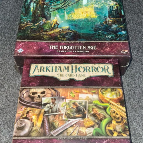 Fantasy Flight Arkham Horror The Card -  1.800,00 - Vendora.cy