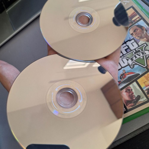 Grand Theft Auto V Xbox Series X used action game