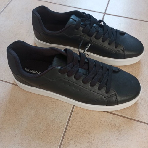 Pull n Bear shoes new, size 45, black