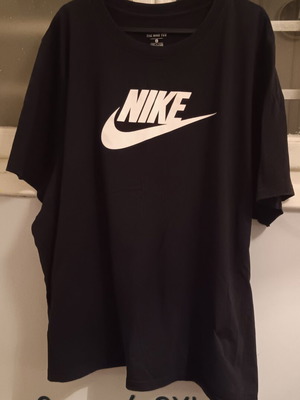 Nike authentic sweatshirt, black and white, size XXXL