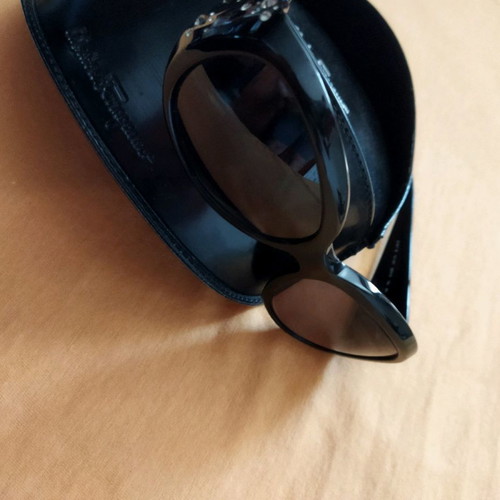 Salvatore Ferragamo women's sunglasses new
