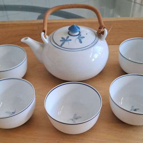 Japanese tea set like new, 5 pieces