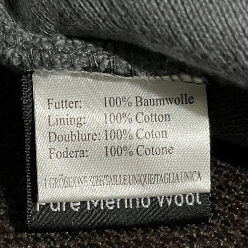 Classics Beanie Pure Merino Wool like new, gray