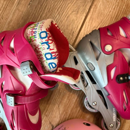 Athlopaidia Kids Roller Skates Set Size 35-38 with Helmet and Pads like new