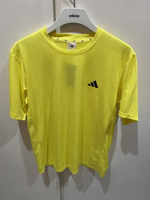 Adidas Essential Training Tee new, yellow, size M
