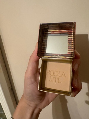 Benefit Hoola Lite bronzer new, matte and waterproof