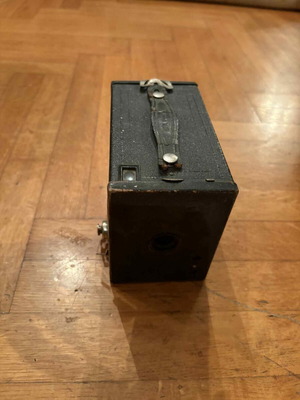 Kodak No. 2A Brownie camera used, collectible box model