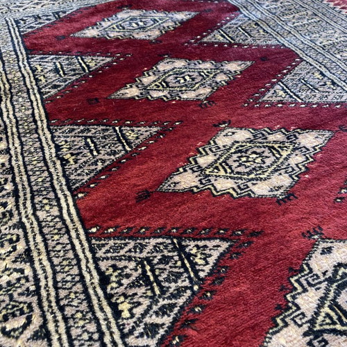 Authentic Handmade Bukhara Rug Like New 1.30x0.80