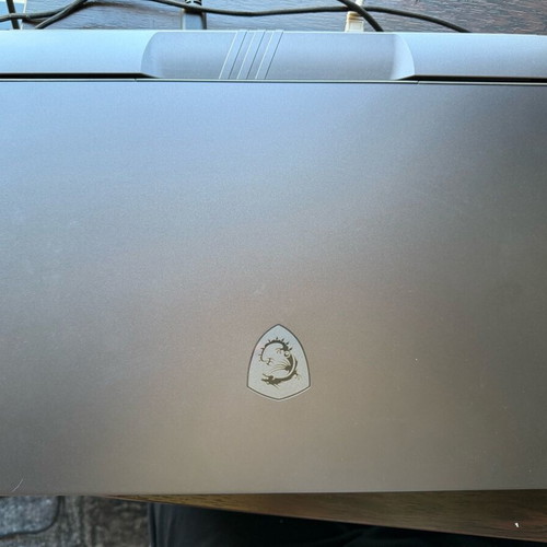 MSI Vector 17 HX A14VHG 17" QHD+ 240Hz laptop like new, Intel Core i9, 32GB RAM, 1TB SSD, RTX 4080