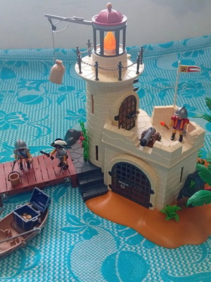 Playmobil 4294 Στρατιωτικό οχυρό με βάρκα και σεντούκι θησαυρό σαν καινούργιο