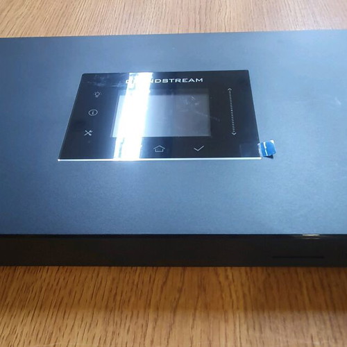 Grandstream UCM6302A VoIP phone system like new