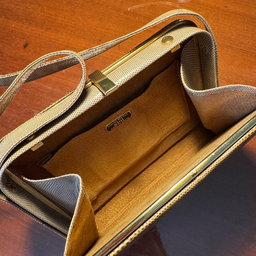 Vintage leather handbag with reptile texture like new, beige gold