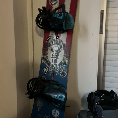 Burton Snowboard 155 Easy Livin 2015/2016 with Bindings used, collectible design