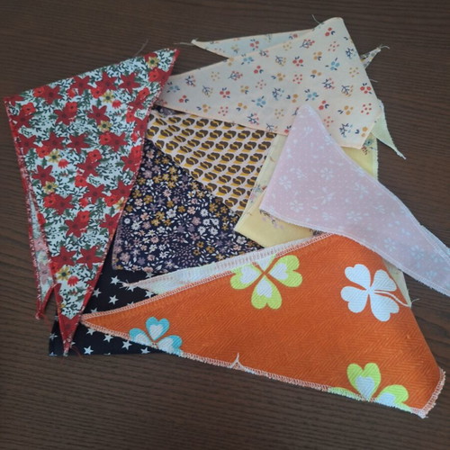 Dog Bandanas set of 8, like new, colorful for small dogs