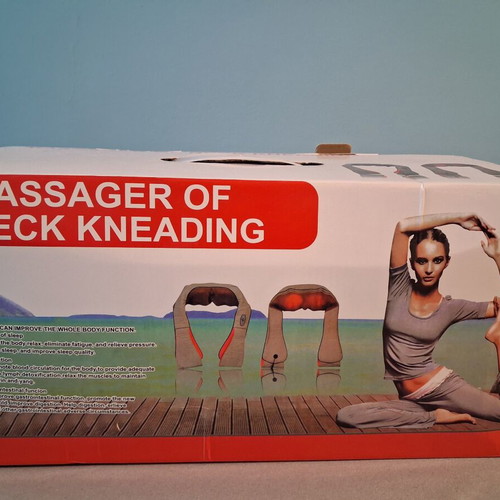 Neck Massage Device like new with heating for home and car