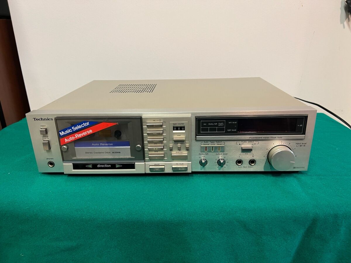 Technics ステレオカセットデッキ RS-M258R 説明書付 RS-M258R