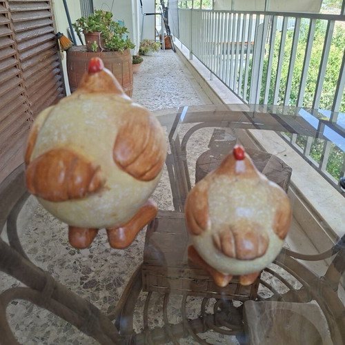 Ceramic chicken set like new, mother and child, 19cm & 11.5cm