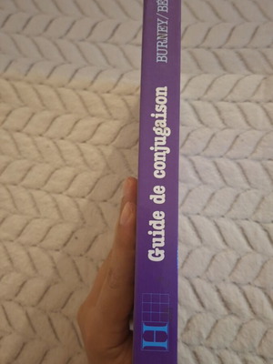 Guide de conjugaison French verb conjugation book by Burney / Bénac, Hachette