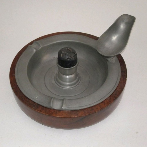 Handmade ashtray for pipe from tin and wood new