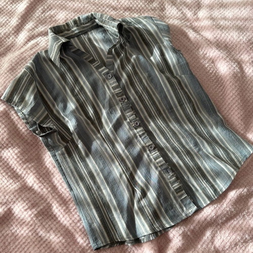 Short-sleeve pajama shirt like new, multicolor, size M