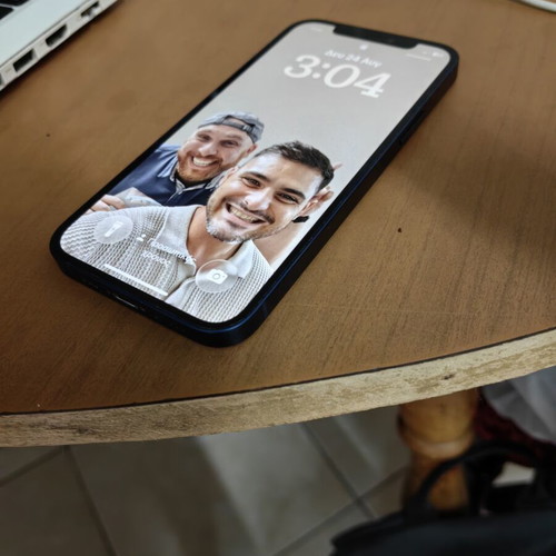 iPhone 12 and Apple Watch SE 2nd Gen cellular