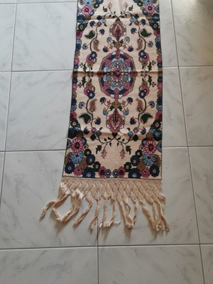 Embroidered table runner with fringes new